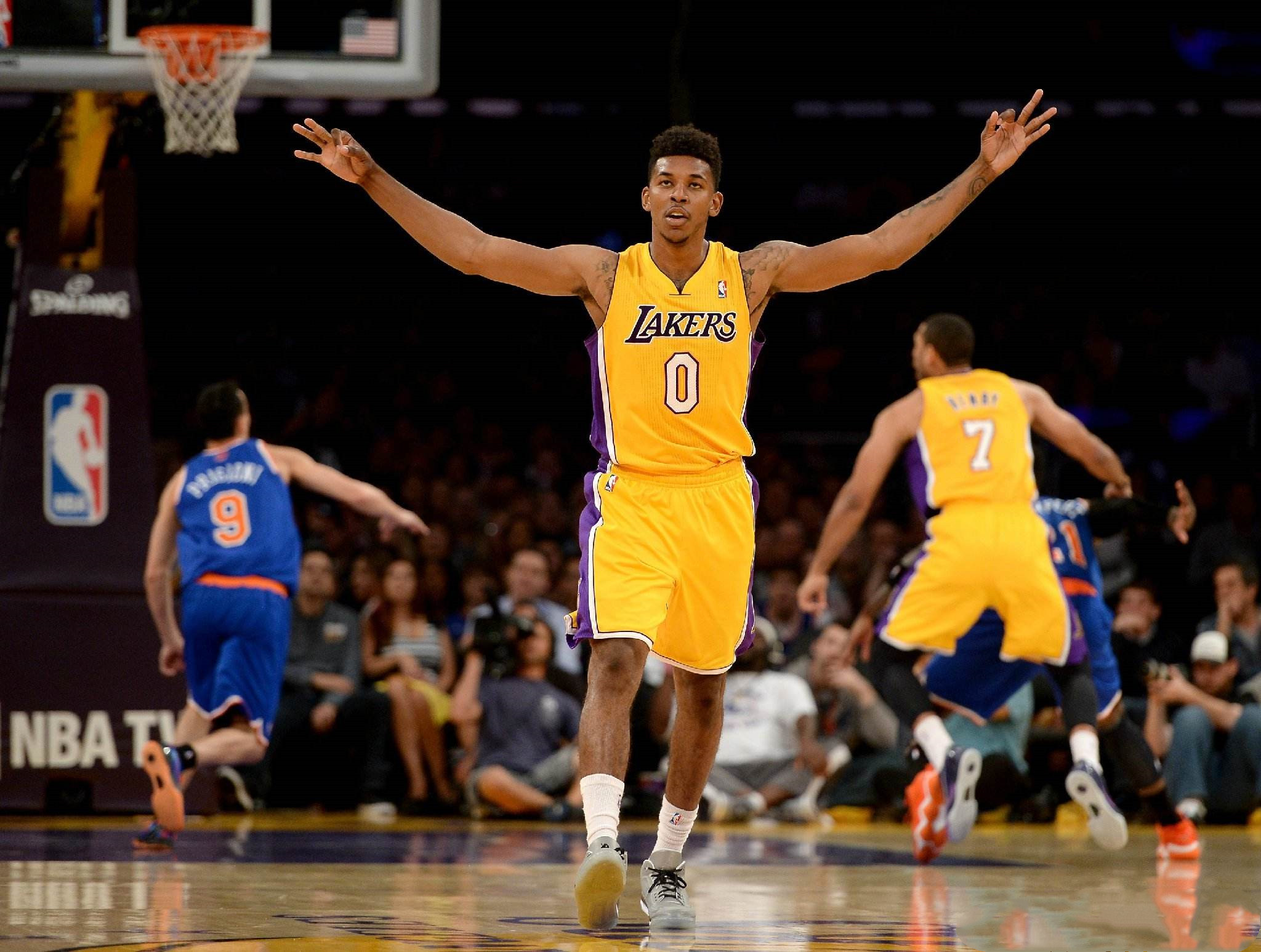 2020 关键签约：格里特·科尔与纽约洋基签下 9 年 3.24 亿美元合同，创下投手最高身价